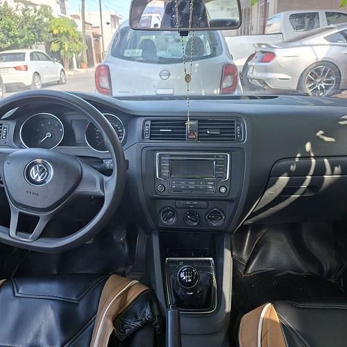 Volkswagen Jetta 2016 - Foto 4