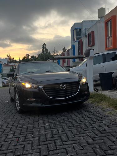 Mazda Mazda 3 2017 en renta