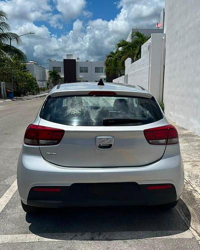 Kia Rio 2023 - Foto 3
