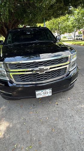 Chevrolet Suburban 2018 - Foto 3