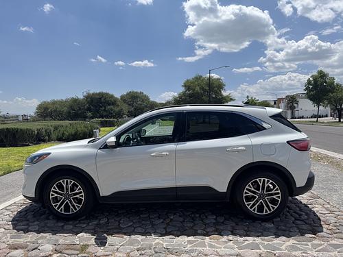 Ford Escape 2021 - Foto 3