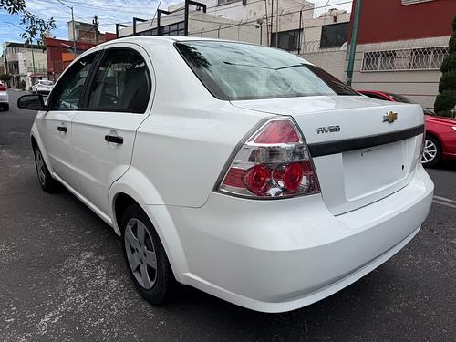 Chevrolet Aveo 2018 - Foto 4