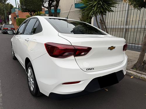 Chevrolet Onix 2023 - Foto 3