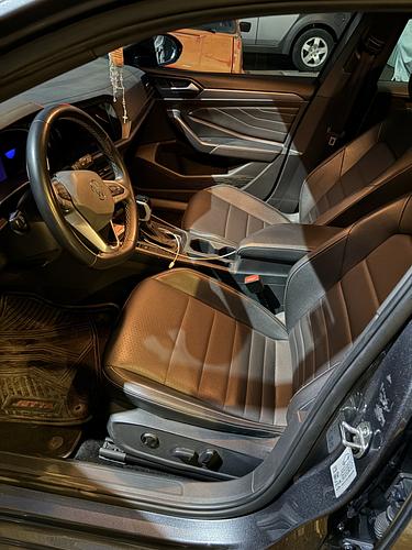 Volkswagen Jetta 2024 - Foto 5