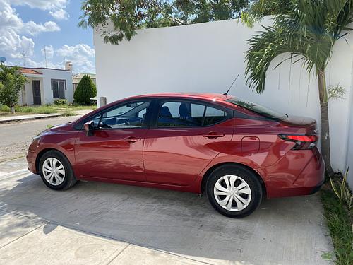 Nissan Versa 2021 - Foto 4