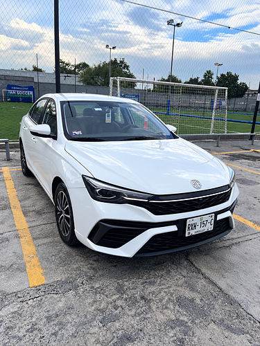 MG Mg 5 2026 en renta