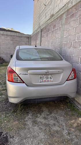 Nissan Versa 2018 - Foto 2