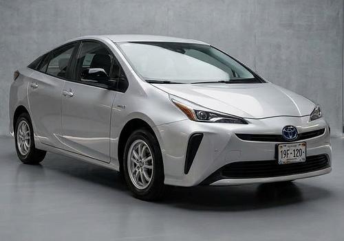 Toyota Prius 2020 en renta