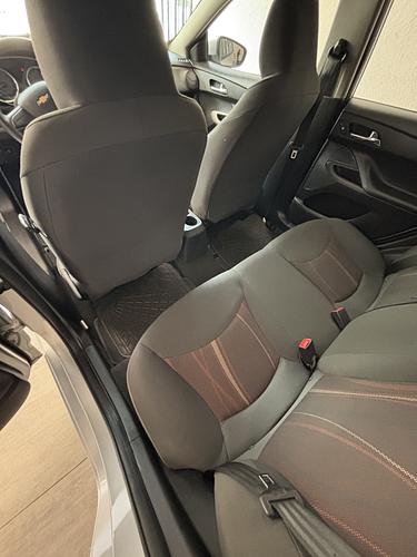 Chevrolet Aveo 2021 - Foto 5