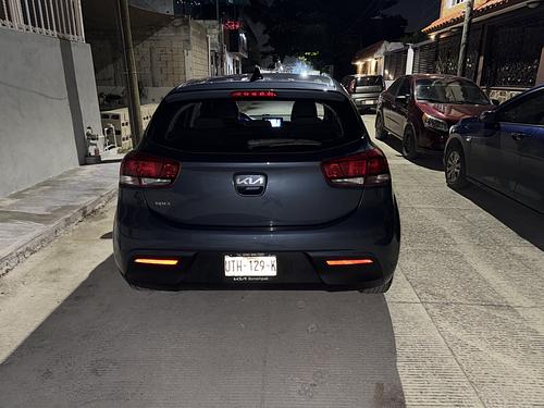 Kia Rio 2022 - Foto 3