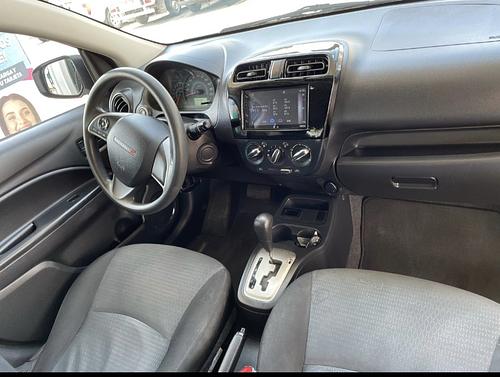 Dodge Attitude 2022 - Foto 4