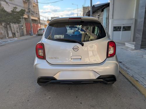 Nissan March 2023 - Foto 2