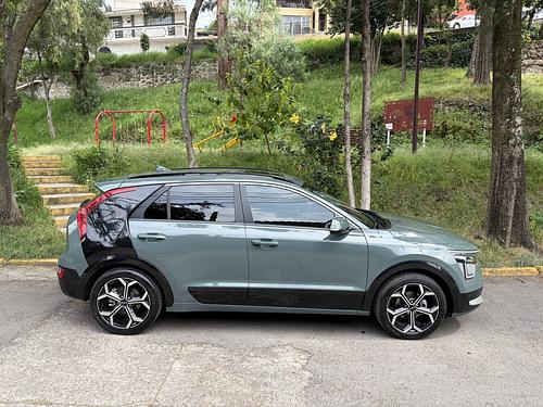 Kia Niro 2025 en renta
