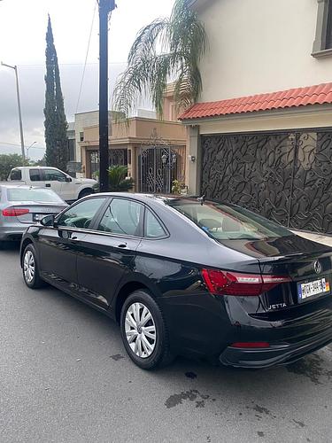 Volkswagen Jetta 2023 - Foto 2
