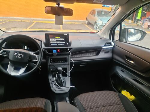 Toyota Avanza 2023 - Foto 2