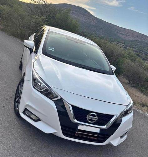 Nissan Versa 2021 - Foto 2