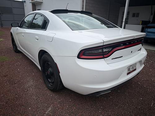 Dodge Charger 2022 - Foto 4