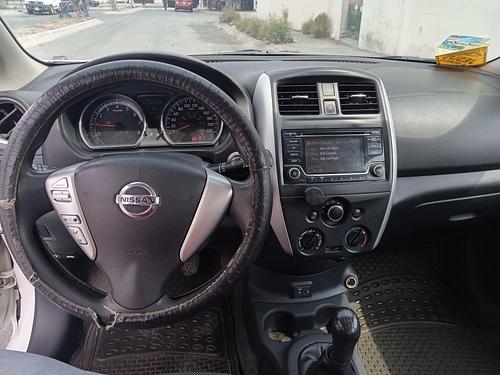 Nissan Versa 2019 - Foto 4