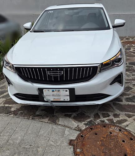 Geely Emgrand 2026 - Foto 2